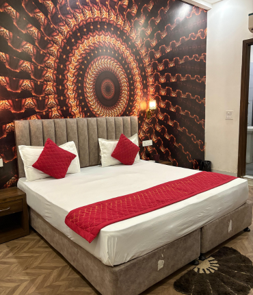 Premier Room